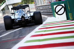 Lewis Hamilton, Mercedes AMG F1 W06 y Nico Rosberg, Mercedes AMG F1 W06
