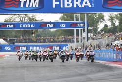 Partenza: Jorge Lorenzo, Yamaha Factory Racing in testa