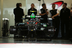 McLaren MP4-30 von Jenson Button in der Box