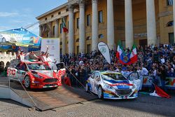 La Ford R5 LDI di Giandomenico Basso e la Peugeot 208 R5 T16 di Paolo Andreucci