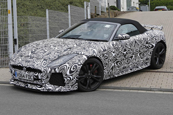 Jaguar F-Type SVR