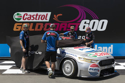 Prodrive Racing Australia Ford: Die Fahrer enthüllen eine Sonderlackierung zu