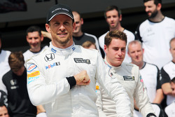 Jenson Button, McLaren e Stoffel Vandoorne, McLaren