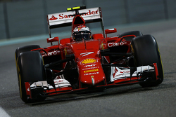 Kimi Räikkönen, Ferrari SF15-T