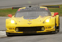 #4 Corvette Racing Chevrolet Corvette C7.R: Oliver Gavin, Tommy Milner, Marcel Fässler