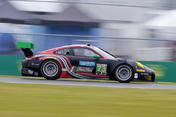 #73 Park Place Motorsports Porsche GT3 R: Patrick Lindsey, Matt McMurry, Jörg Bergmeister, Norbert Siedler