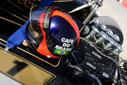 Emerson Fittipaldi, 1972 en 1974 F1 wereldkampioen rijdt de 1972 Lotus 72D