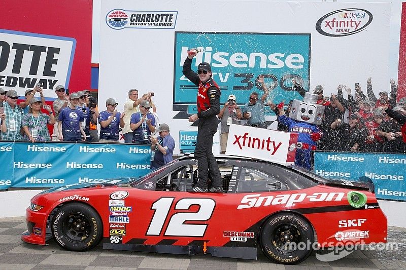 Ganador de la carrera Ryan Blaney, Team Penske Ford