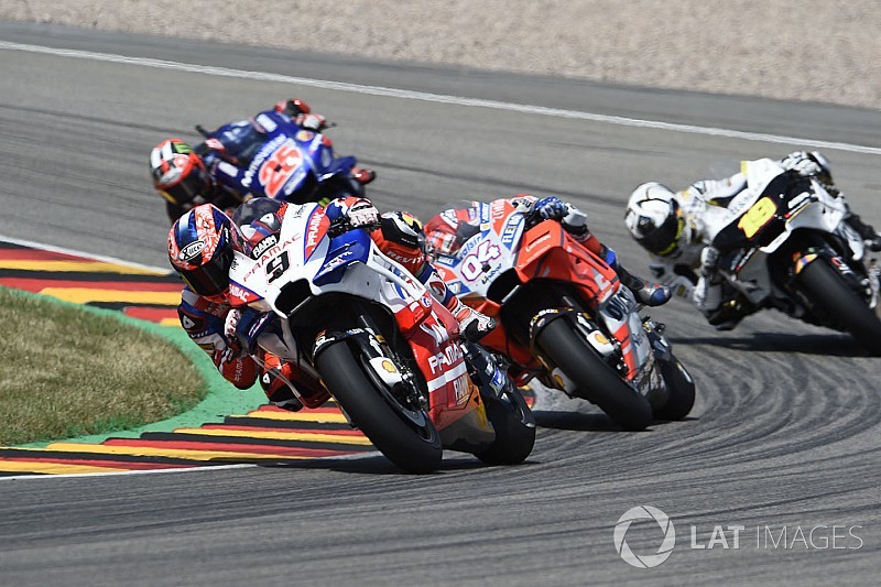 Petrucci trying to copy Lorenzo's lightning race starts