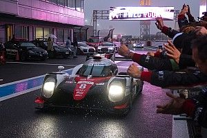 Toyota mantiene viva la esperanza de t&iacute;tulo en el WEC y Molina gana en Fuji