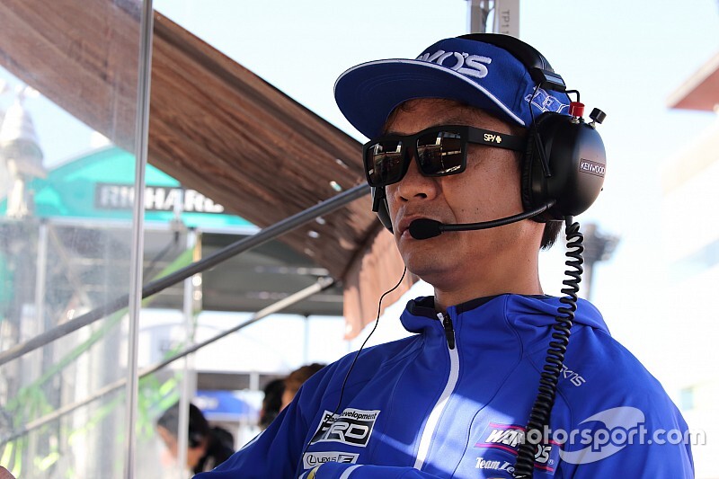 脇坂選手サイン入りEBBRO D'STATION 2011 スーパーGT 脇坂選手サイン入りEBBRO D'STATION 2011 スーパーGT 公式