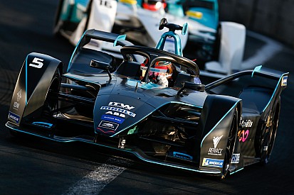 Vandoorne legt uit hoe 'fanboost' veranderde in Mexicaans debacle