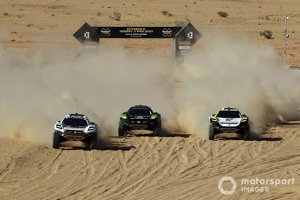 Catie Munnings, Timmy Hansen, Andretti United Extreme E, Christine 'GZ' Giampaoli Zonca, Oliver Bennett, Hispano Suiza Xite Energy Team, and Mikaela Ahlin-Kottulinsky, Jenson Button, JBXE Extreme-E Team