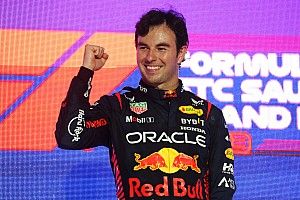 Verstappen édesapja finoman tudatta Perezzel, mit gondol a győzelméről