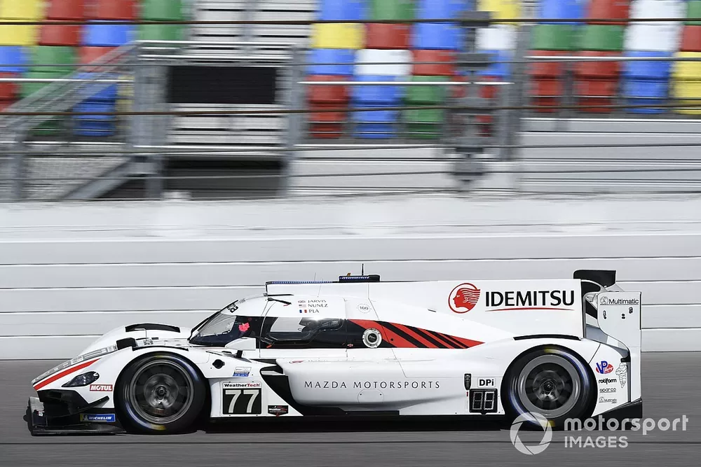 #77: Mazda Team Joest Mazda DPi, DPi: Oliver Jarvis, Tristan Nunez