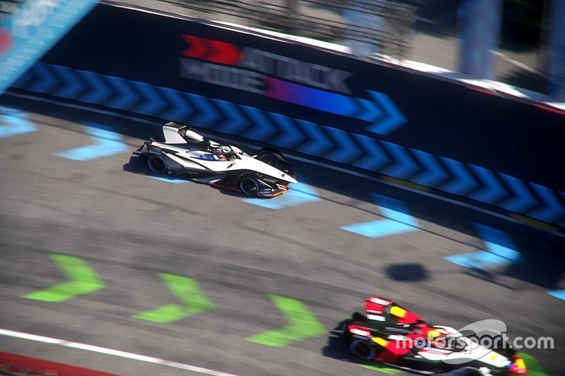 Representaci&oacute;n visual de c&oacute;mo funciona el modo de ataque en la pr&aacute;ctica