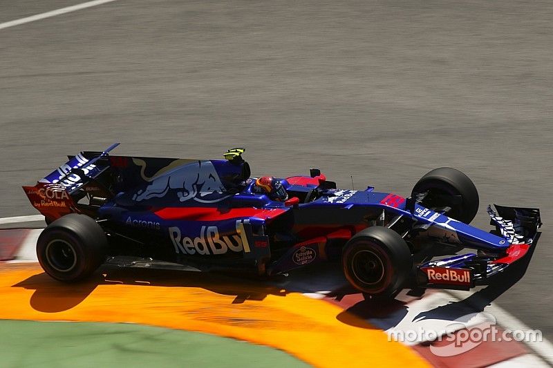 Carlos Sainz Jr., Scuderia Toro Rosso STR12