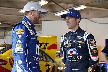 Kahne and Earnhardt lead final practice at Talladega