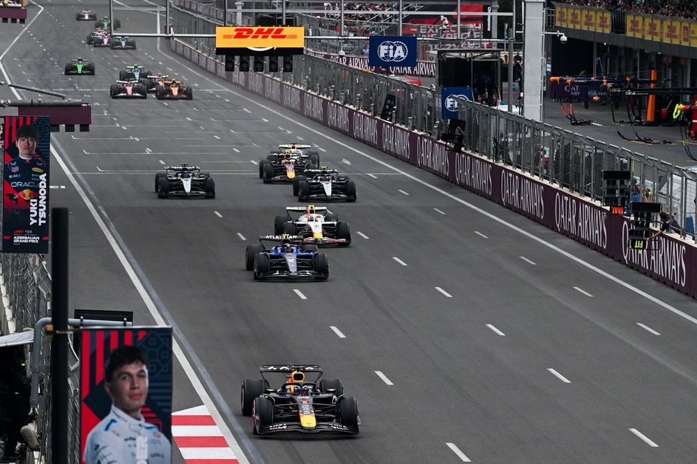 Max Verstappen, Red Bull Racing, Liam Lawson, Racing Bulls Team, Carlos Sainz, Williams