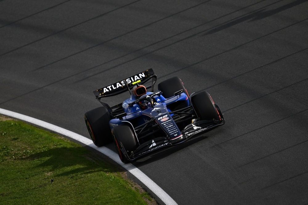 希少　サイン付き　オランダアムステルダムFIAスポーツカー選手権　写真集 auto sport（オートスポーツ） No.1546 (発売日2021年01月29日