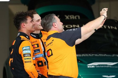 F1 - Brown: Poderíamos ver disputa entre Norris e Piastri "se Lando tivesse ultrapassado Verstappen mais cedo"