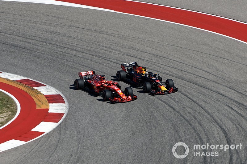 Ricciardo verdedigt Vettel: