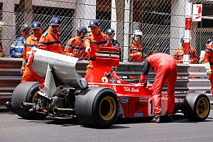 ルクレール、モナコで痛恨クラッシュ！ デモランで1974年の