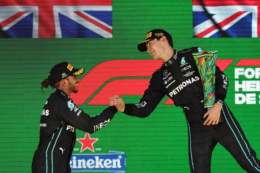 Lewis Hamilton, Mercedes AMG, 2&deg; posizione, George Russell, Mercedes AMG, 1&deg; posizione