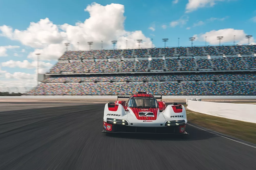 #7 Porsche Penske Motorsport, Porsche 963, GTP: Mathieu Jaminet, Michael Christensen, Nick Tandy