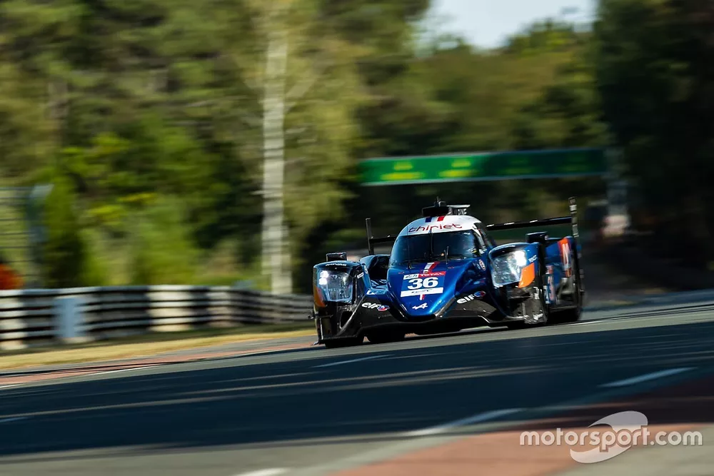#36 Signatech Alpine ELF - Alpine A470 - Gibson: Pierre Ragues, Andre Negr&atilde;o, Thomas Laurent