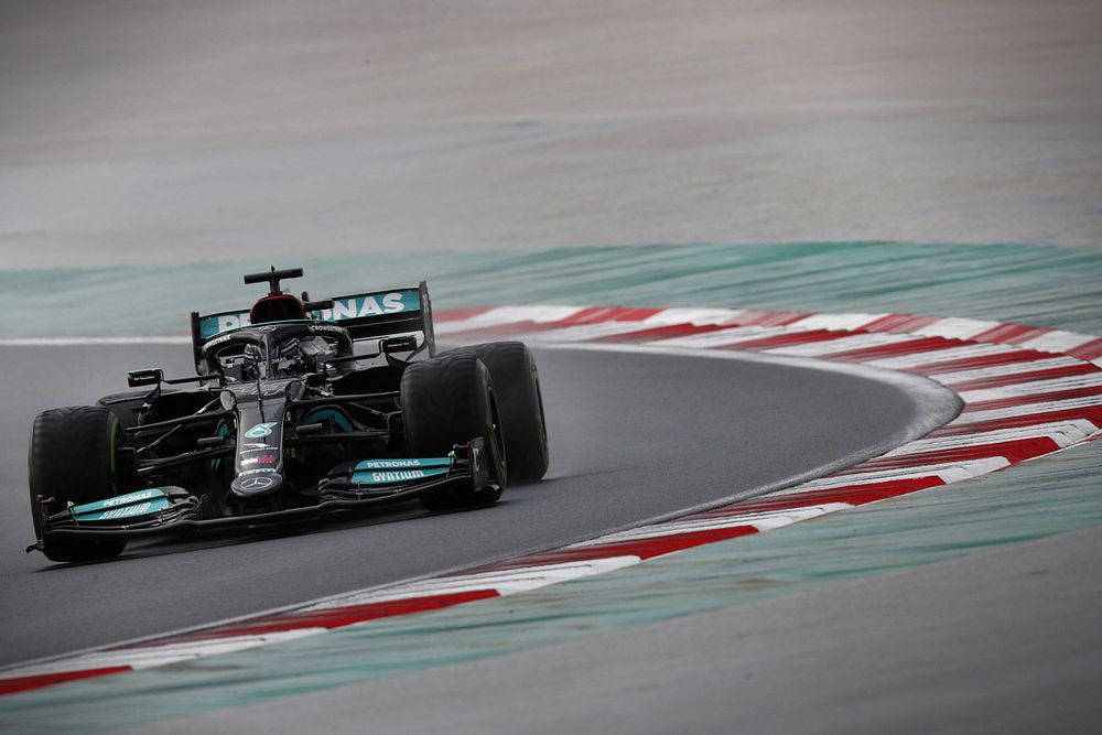 Lewis Hamilton, Mercedes W12