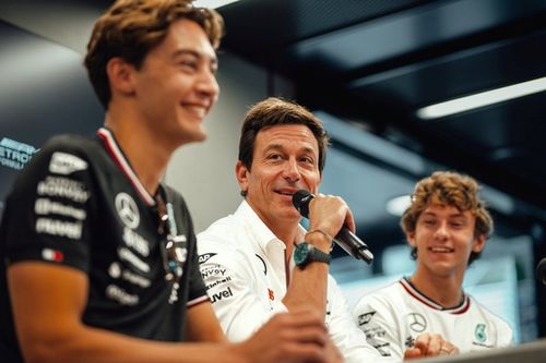 F1 - "Coisas boas demoram", atualiza Wolff sobre renovação de Russell