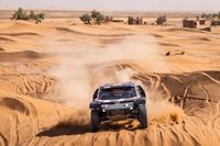 Loeb gana la etapa y Sainz termina en el podio en el Rally de Marruecos 2024
