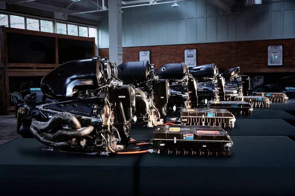 The Formula One Championship-winning Power Units: Mercedes-AMG F1 M09 EQ Power+ (2018), Mercedes-AMG F1 M08 EQ Power+ (2017), Mercedes-Benz PU106C Hybrid (2016), Mercedes-Benz PU106B Hybrid (2015), Mercedes-Benz PU106A Hybrid (2014)
