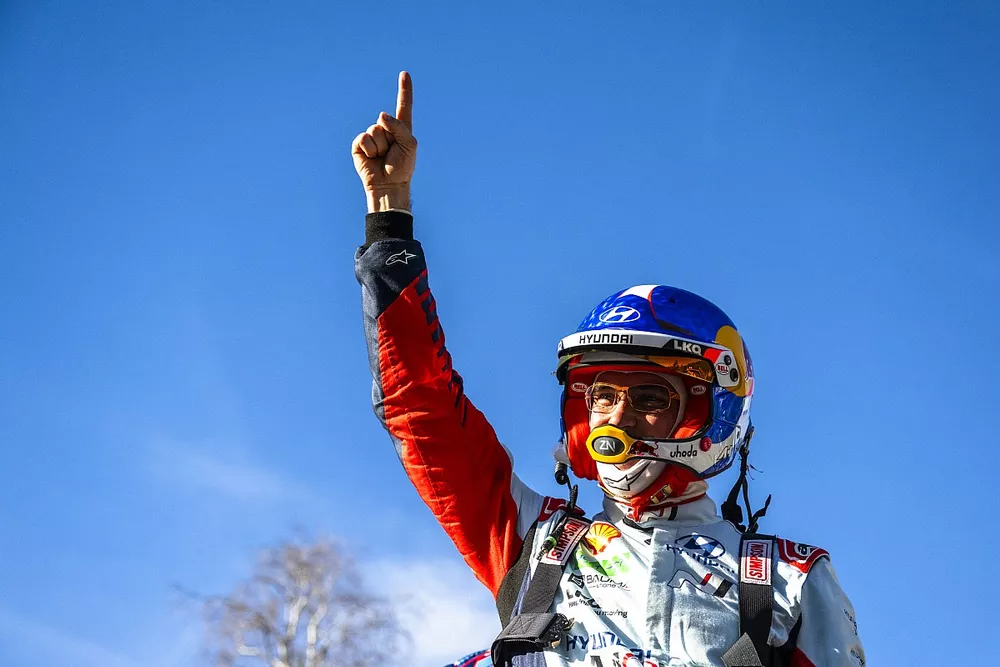 Winner Thierry Neuville, Hyundai World Rally Team