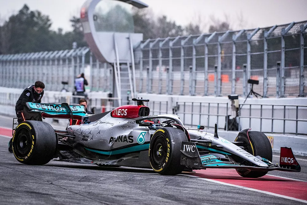 George Russell, Mercedes W13