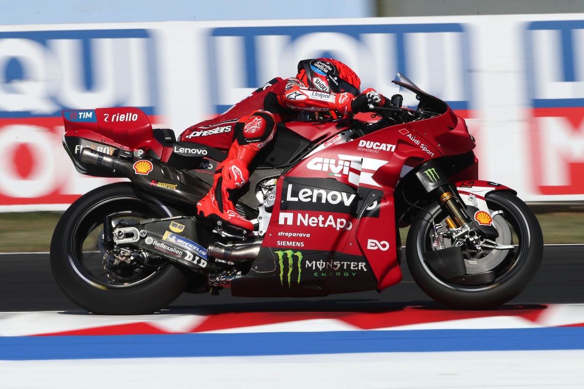 Márquez lidera a primeira sessão de treinos do GP de San Marino; Moreira é 20º
