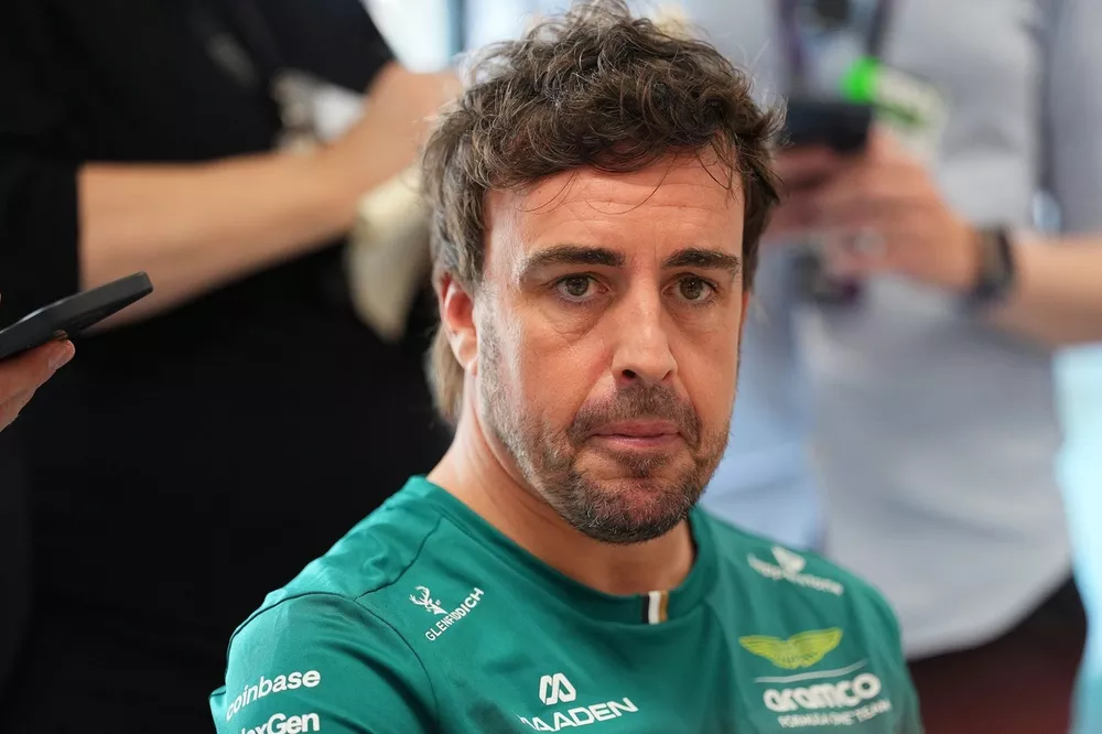 Fernando Alonso, Aston Martin Racing