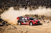 WRC Arabia Saudita: Martins Sesks toma la delantera, Kalle Rovanpera sufre un pinchazo