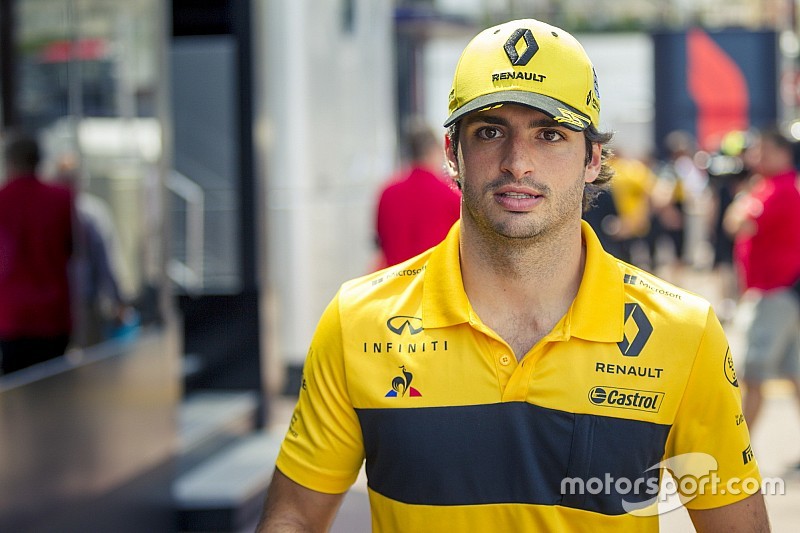 McLaren piensa en Sainz mientras Red Bull mira a Gasly