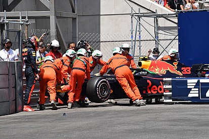 Verstappen vites kutusu değiştiriyor, sıralamalara katılamayacak!