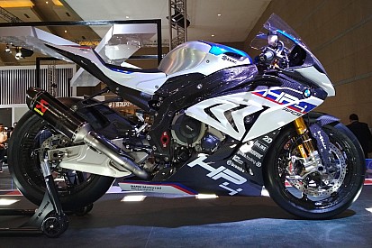 Gagahnya motor spek balap BMW HP4