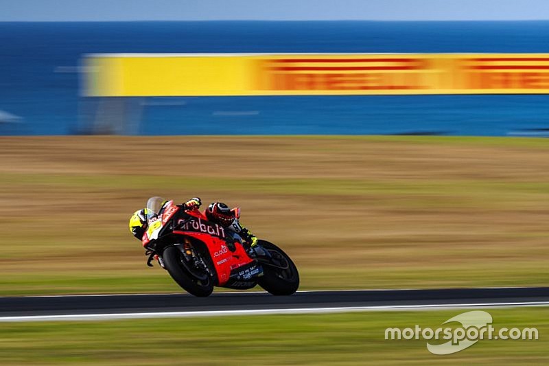 Bautista leads Sykes on final WSBK test day