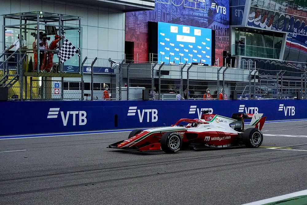 Race winner and Champion Dennis Hauger, Prema Racing