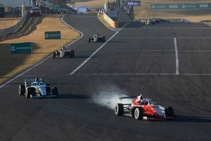 F4 Brasil: Dall'Angnol se consolida na liderança; confira tabela