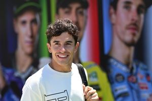 El doctor Charte considera que Márquez tiene "bastante complicado reaparecer en Portugal"