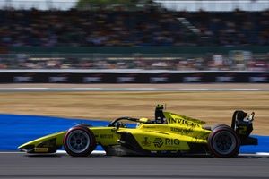 F2 Hungría: Stanek logra la pole y Martí liderará la salida de la sprint