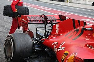 El SF1000 de Ferrari se empieza a transformar