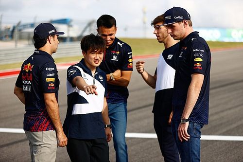 Tsunoda espera compartir equipo con Verstappen "en el futuro"