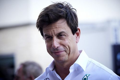 Wolff: &ldquo;Mis palabras sobre Hamilton y Verstappen se sacaron de contexto&rdquo;